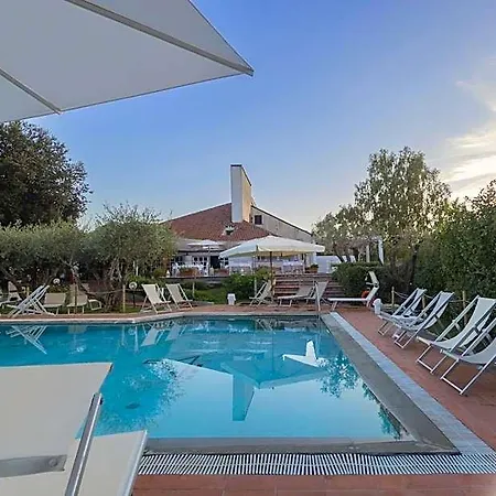Hotiday Collection - Sarzana 4* Ameglia