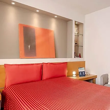 Hotel Hotiday Collection - Sarzana