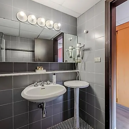 Hotel Hotiday Collection - Sarzana Ameglia