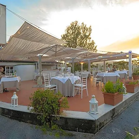 Hotiday Collection - Sarzana Hotel 4*