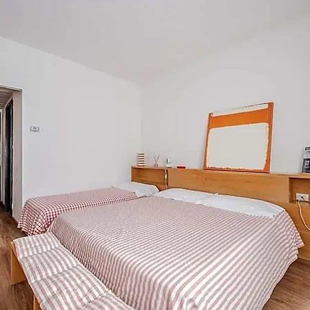 Hotiday Collection - Sarzana 4*